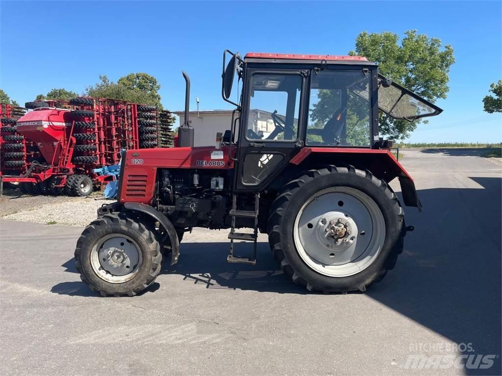 Belarus MTS 820 Tratores Agrícolas usados