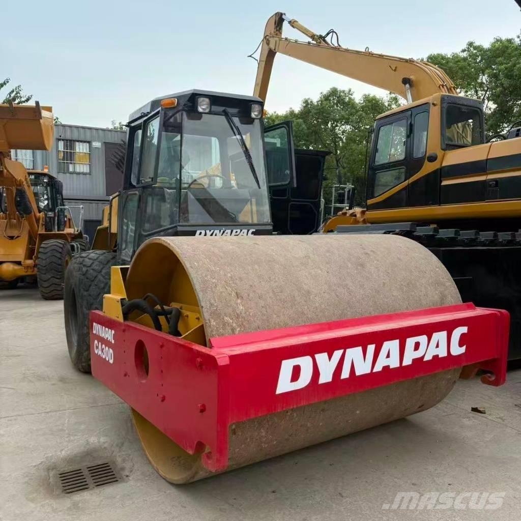Dynapac CA 30 D Cilindros Compactadores monocilíndricos