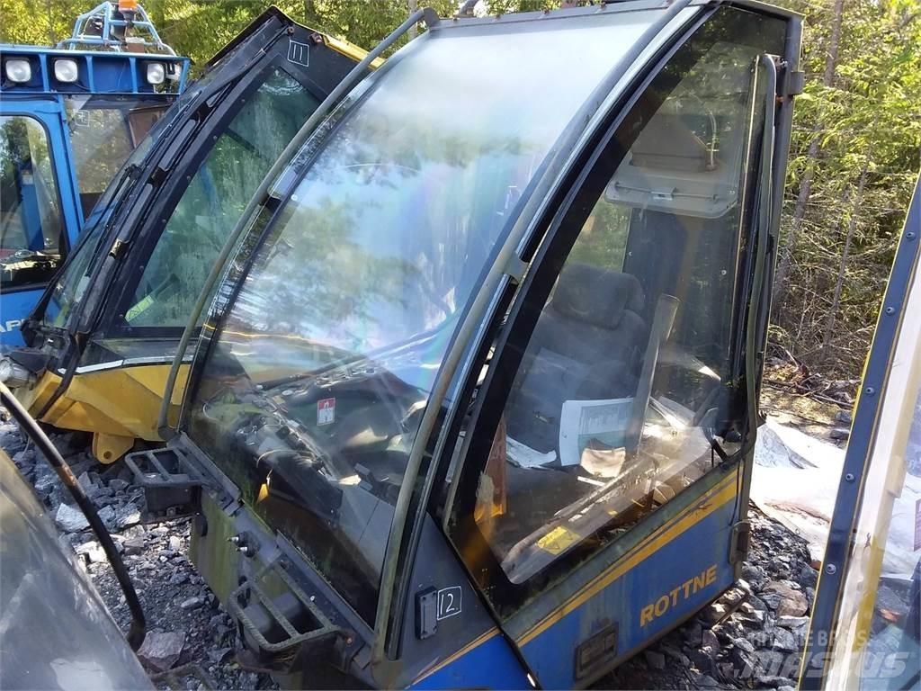 Rottne H20 Cabines e interior
