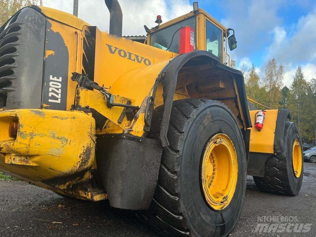 Volvo L 220 E Pás carregadoras de rodas