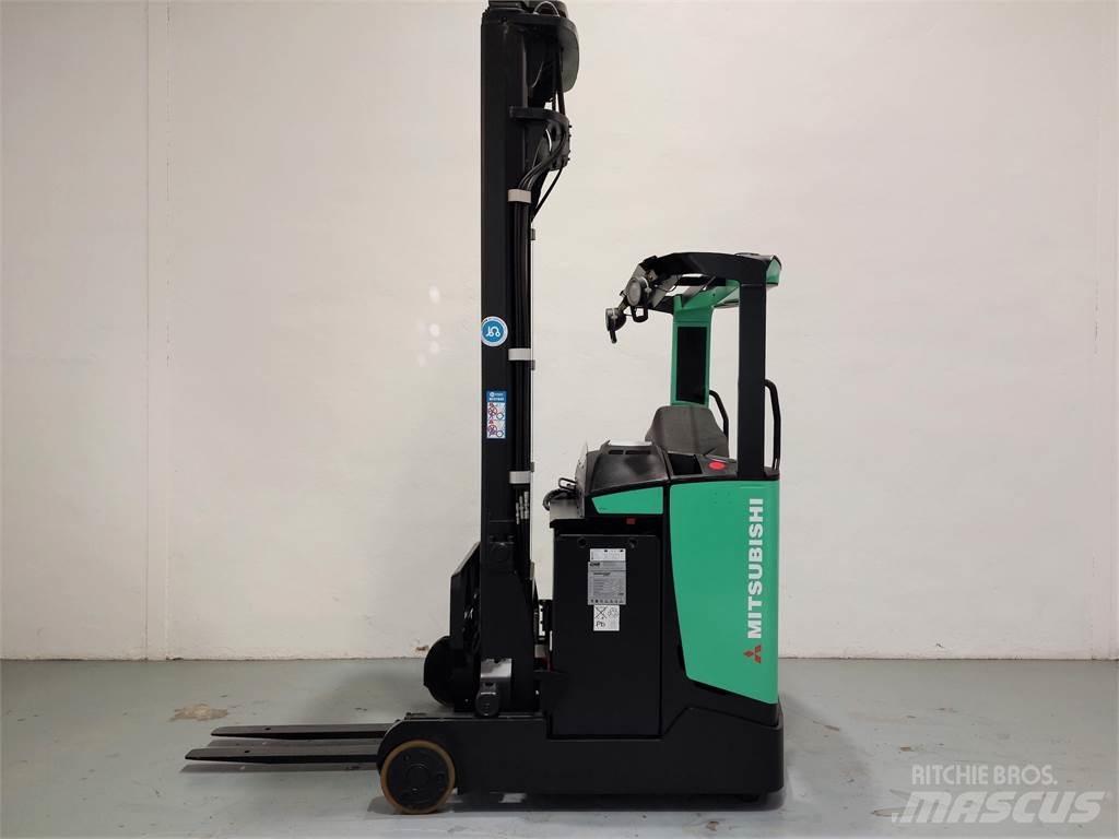 Mitsubishi RB14NH Empilhadores Elevadores
