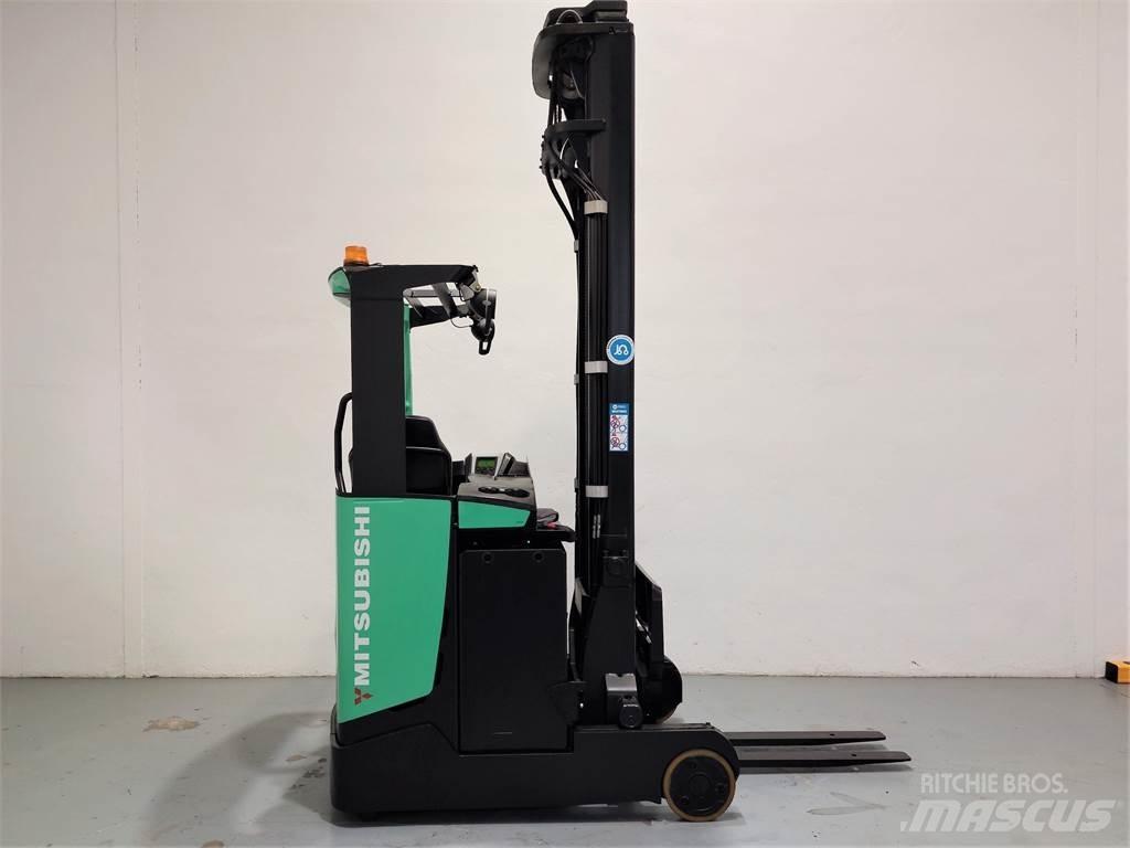 Mitsubishi RB14NH Empilhadores Elevadores