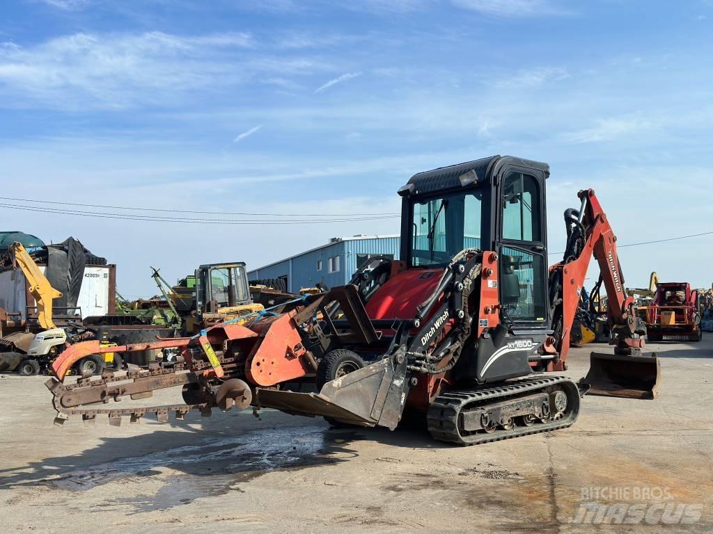 Ditch Witch XT 1600 Retroescavadoras
