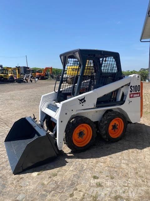 Bobcat S 100 Carregadoras de direcção deslizante