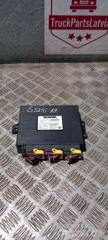 Scania R 440   2456999 Electrónica