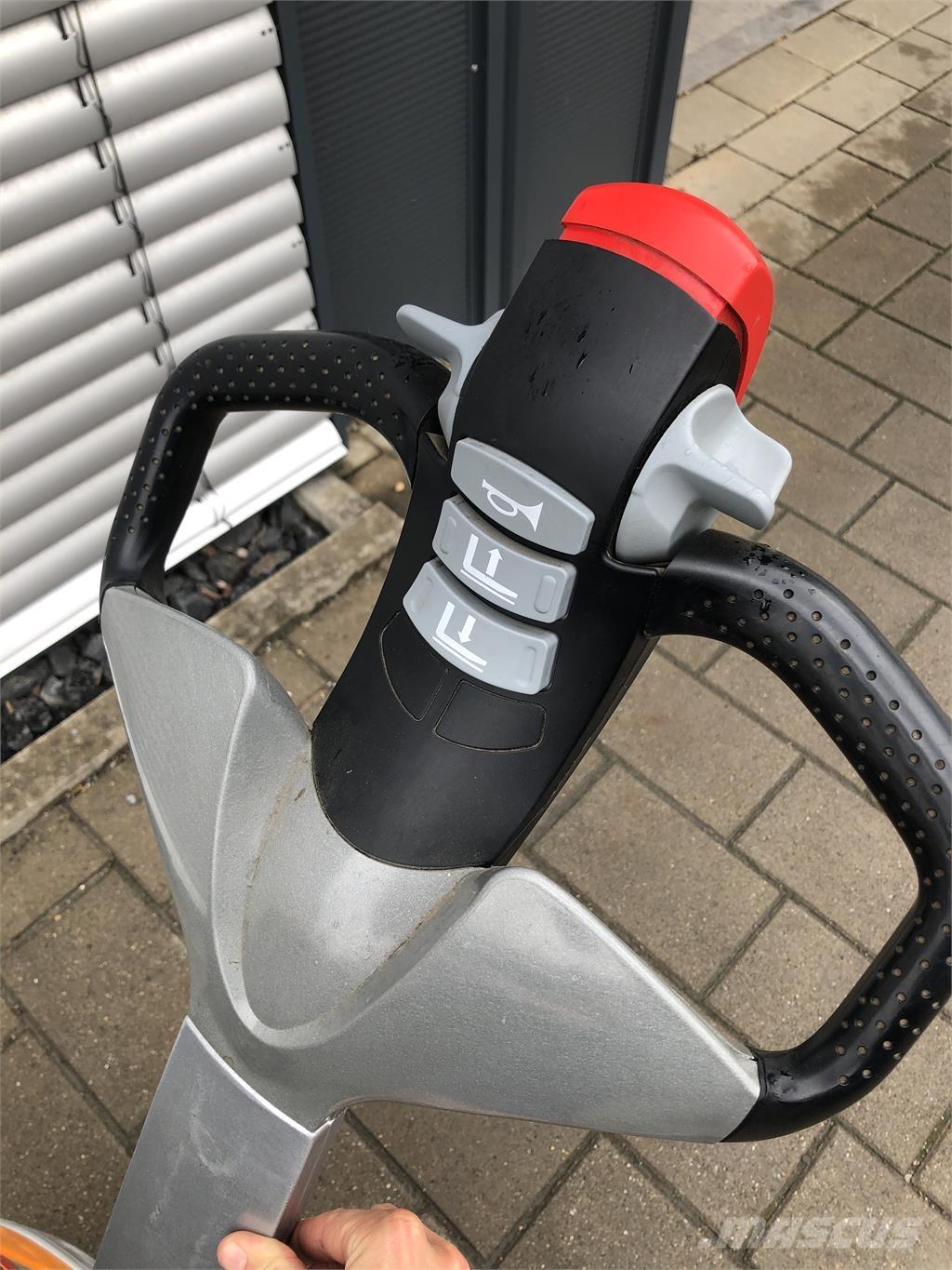 Still EXU16 Empilhador para operador externo