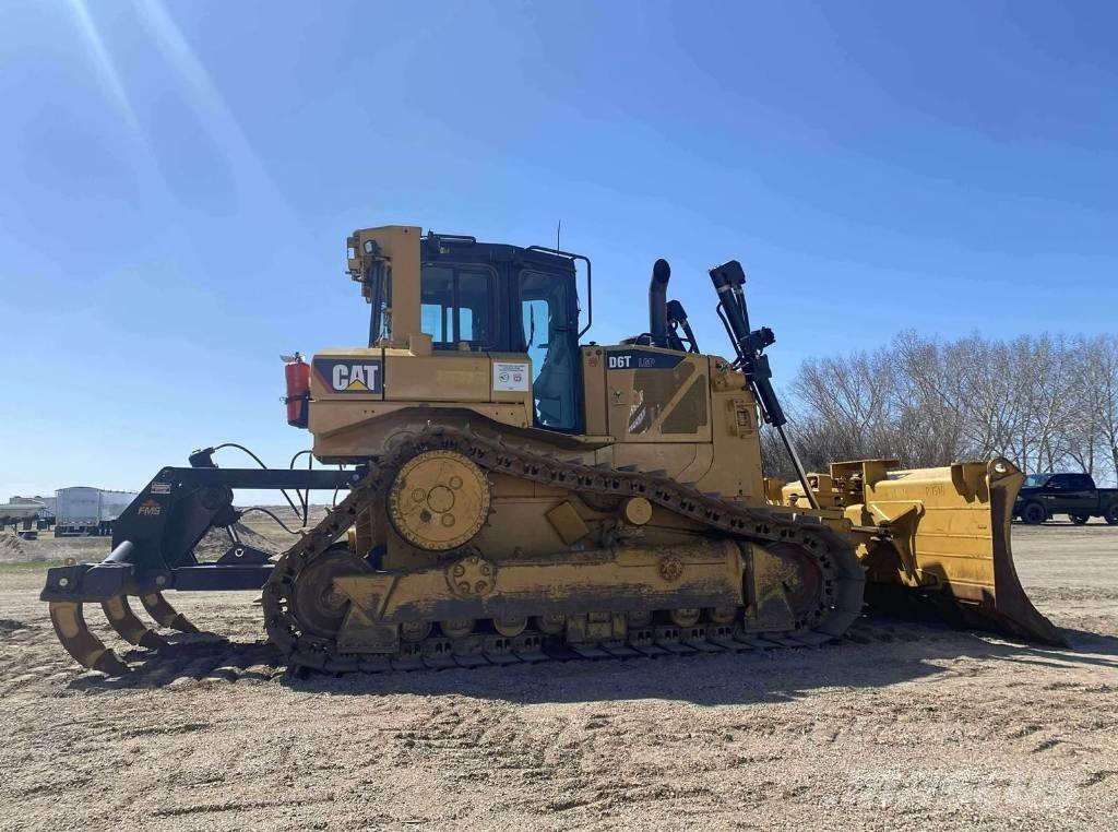 CAT D 6 T LGP Dozers - Tratores rastos