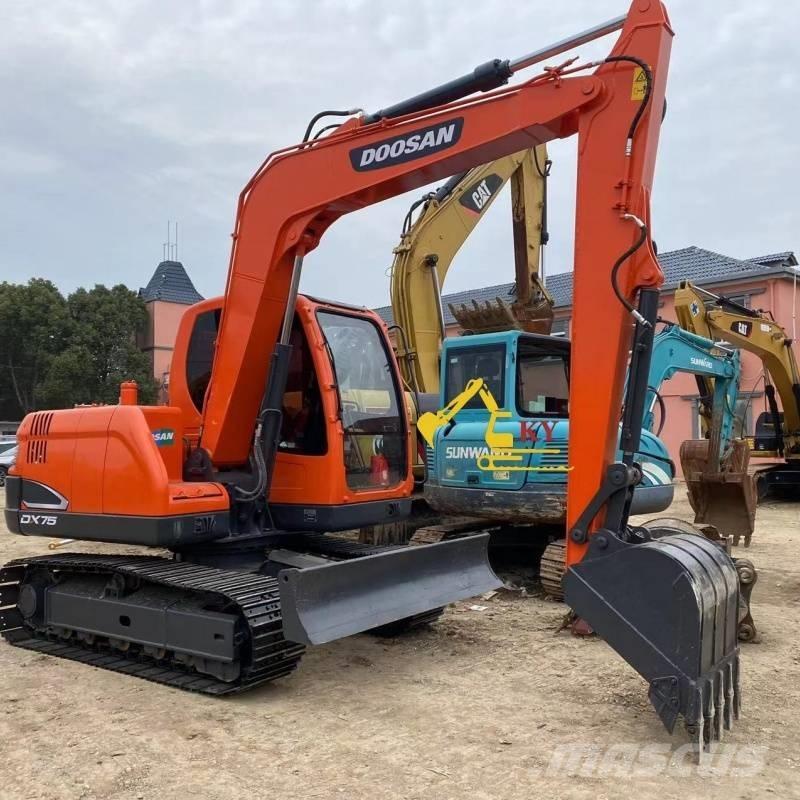 Doosan DX 75-9 Escavadoras de rastos