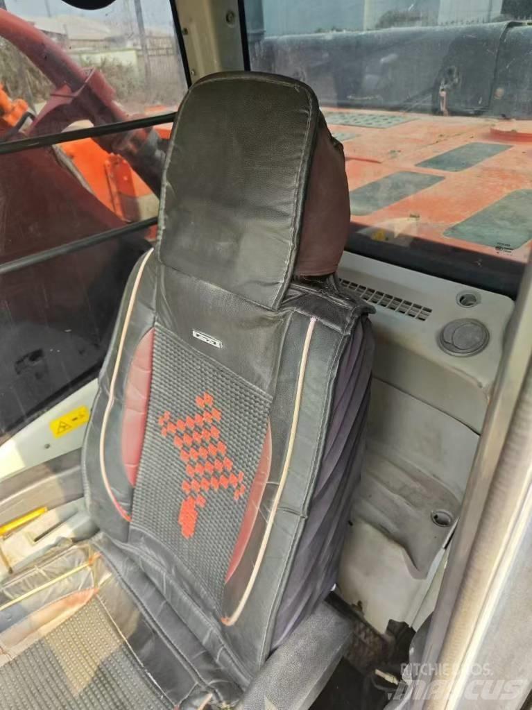 Hitachi 470 Escavadoras de rastos