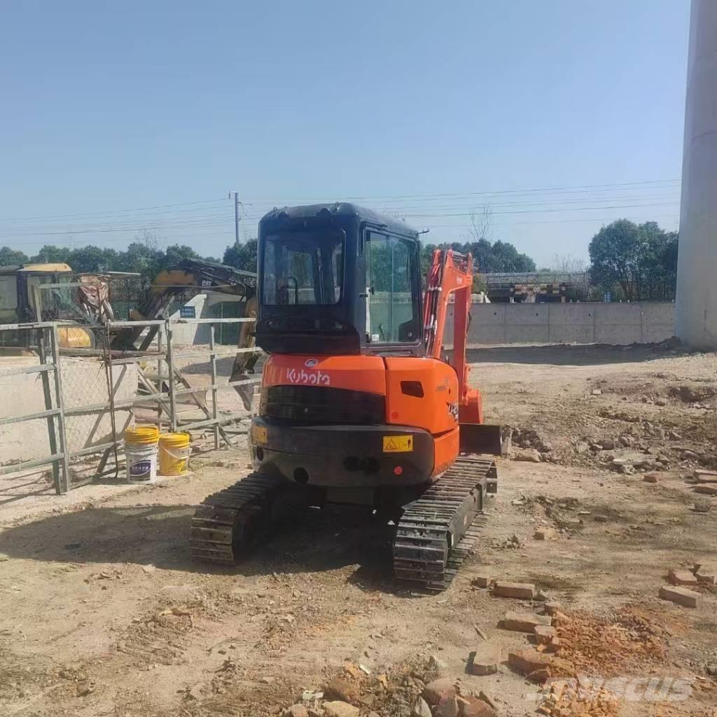 Kubota U 27 Mini Escavadoras <7t