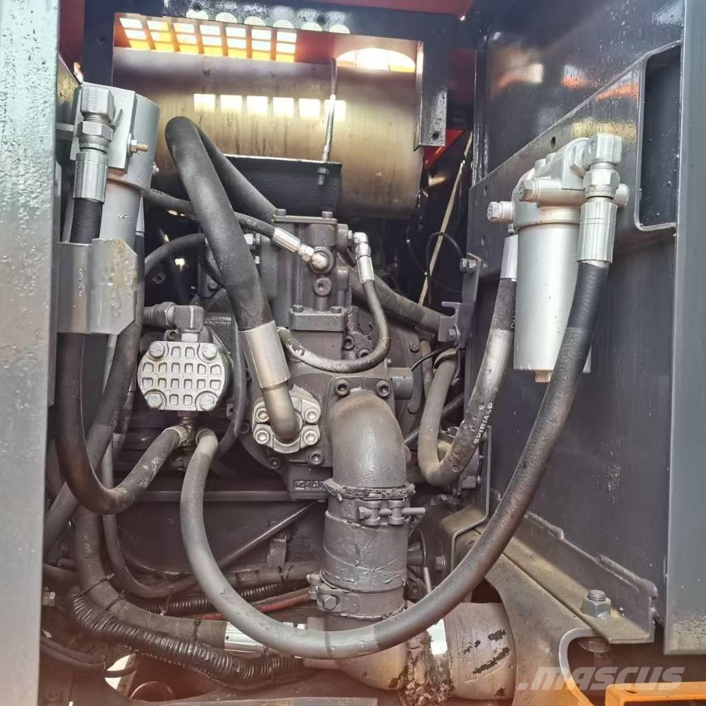 Hitachi EX 100 W D Escavadoras de rodas
