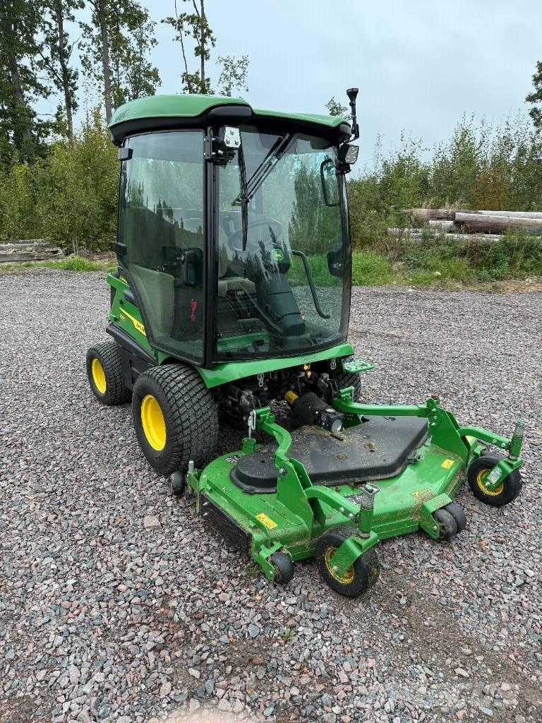 John Deere 1585 Corta-Relvas Riders
