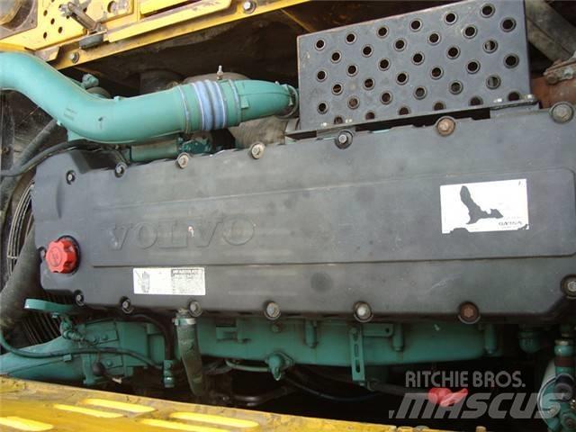 Volvo EC 460 B LC Escavadoras de rastos
