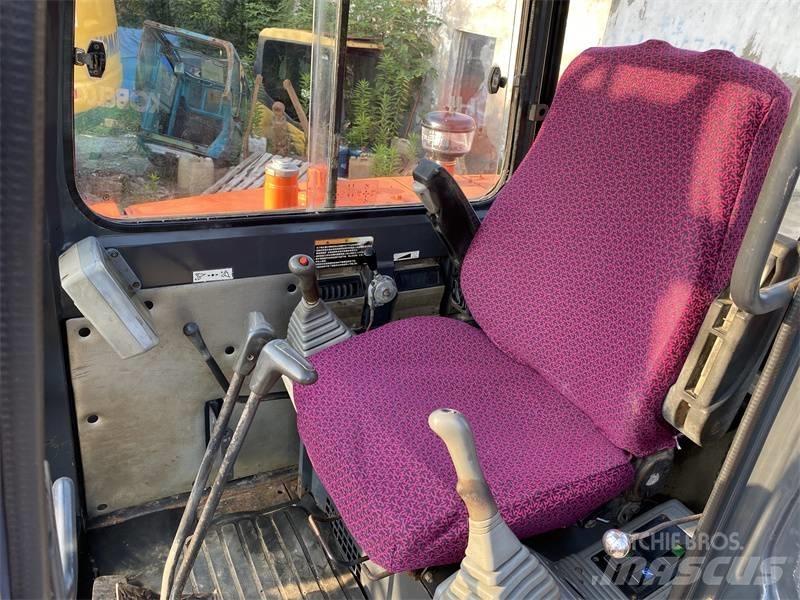 Doosan DX 55 Escavadoras de rodas