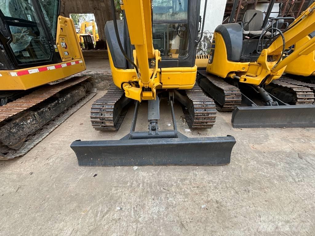 Komatsu PC35MR Mini Escavadoras <7t
