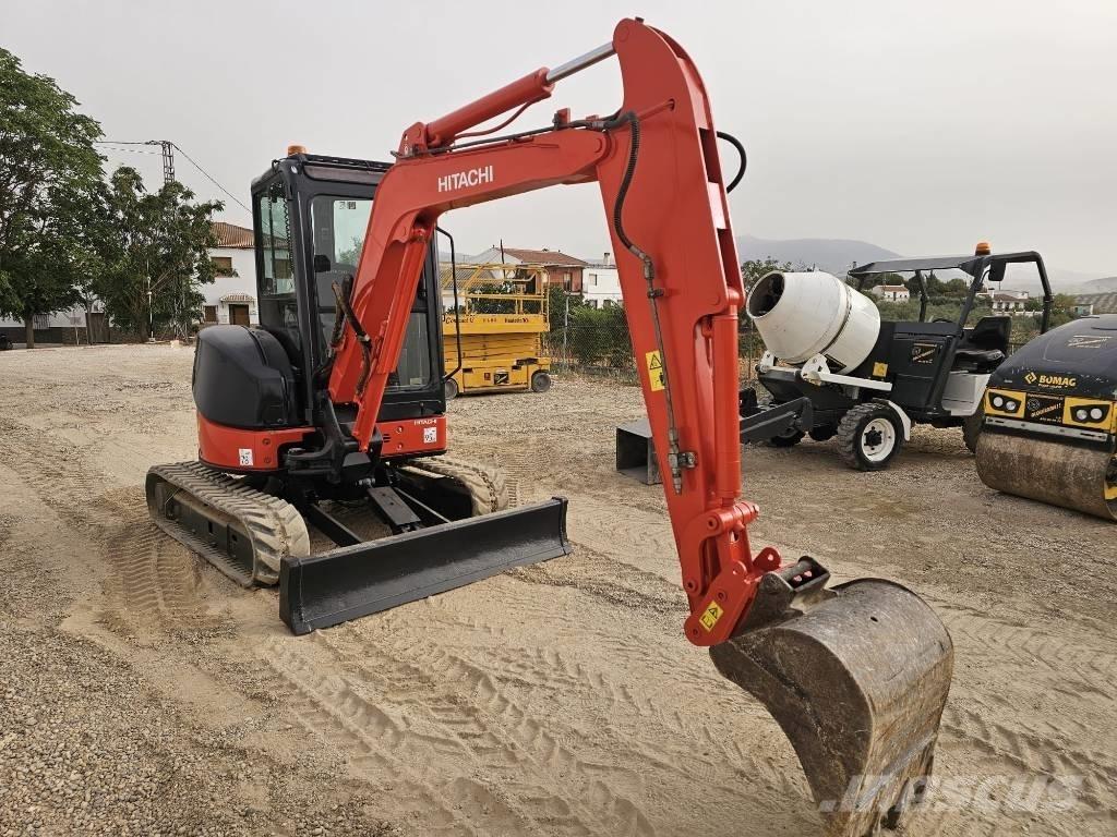 Hitachi ZX 35 U-2 Mini Escavadoras <7t