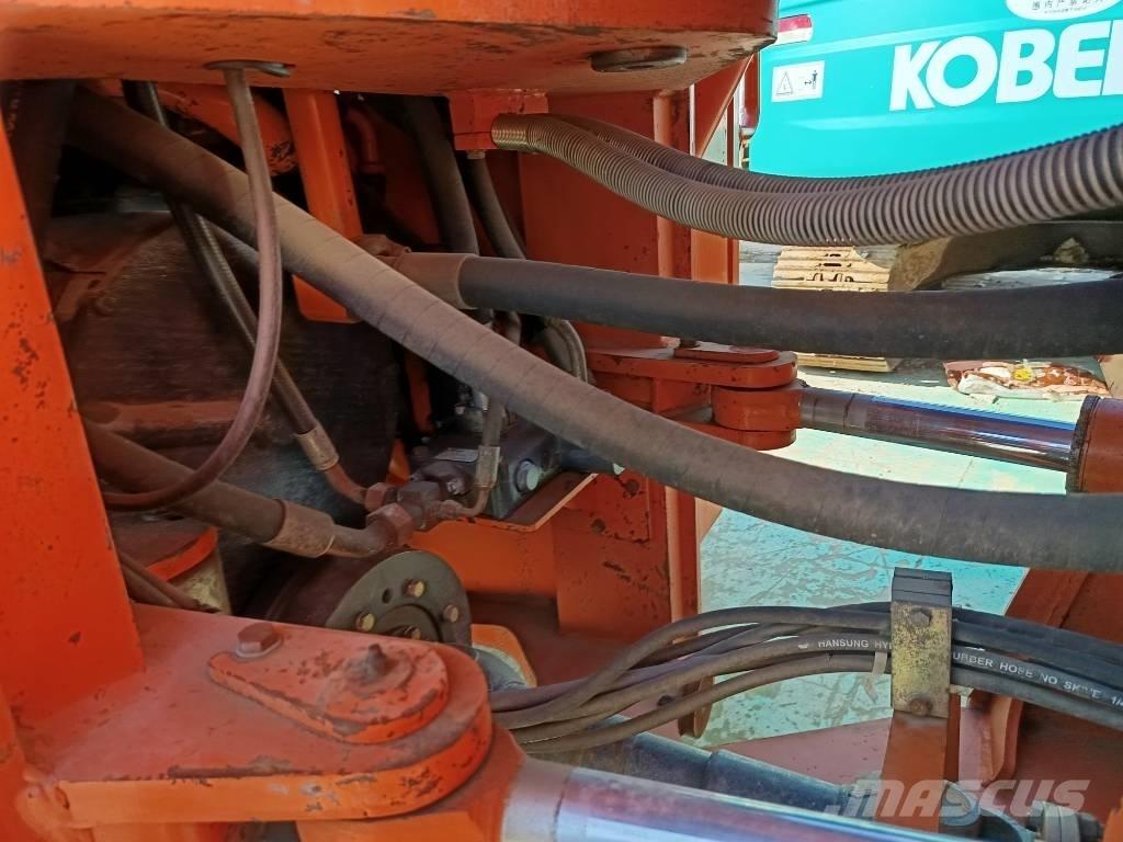 Doosan DL 505 Pás carregadoras de rodas