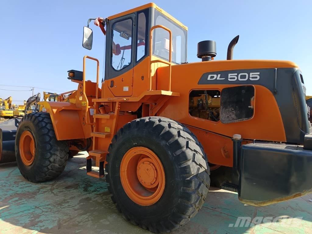Doosan DL 505 Pás carregadoras de rodas