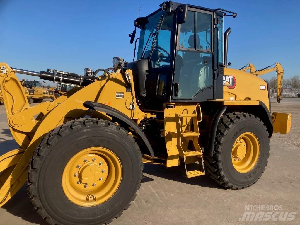 CAT 910 Pás carregadoras de rodas