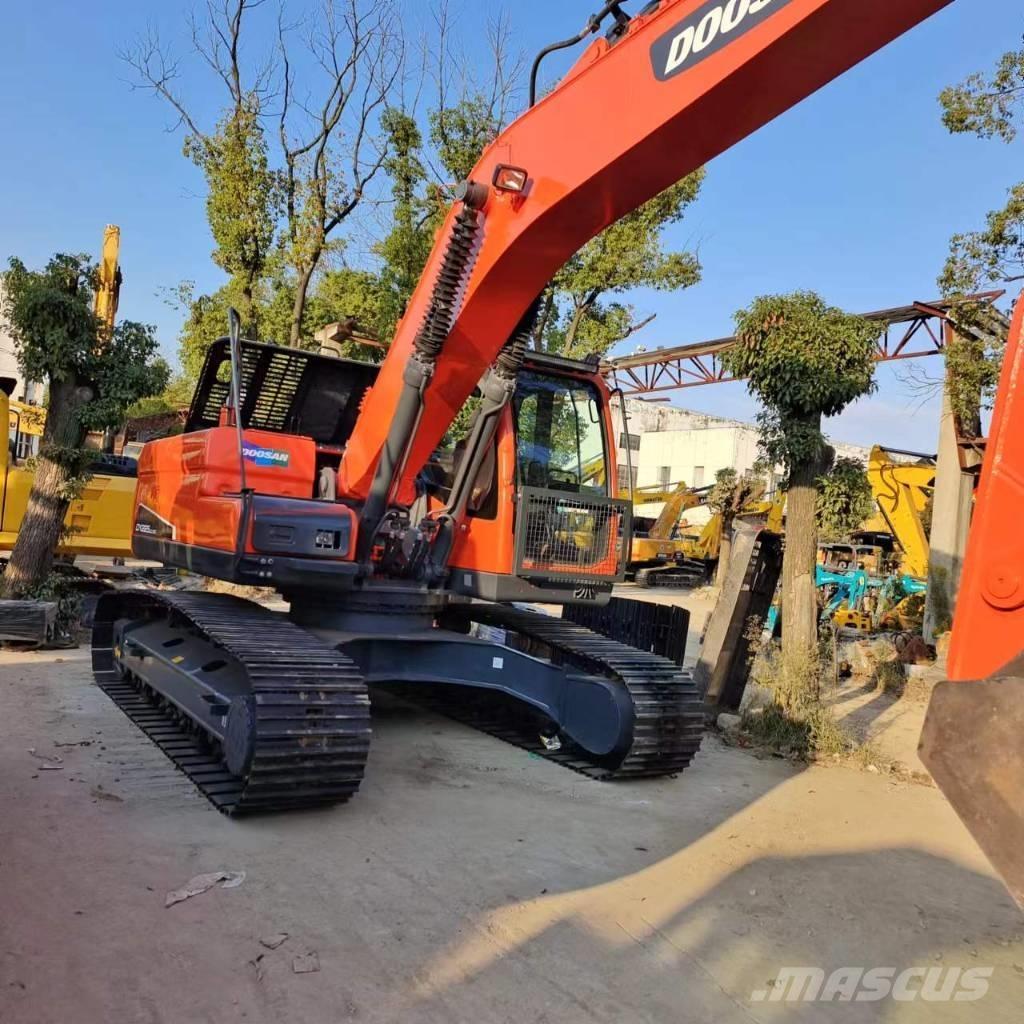 Doosan DX 225 LC Escavadoras de rastos