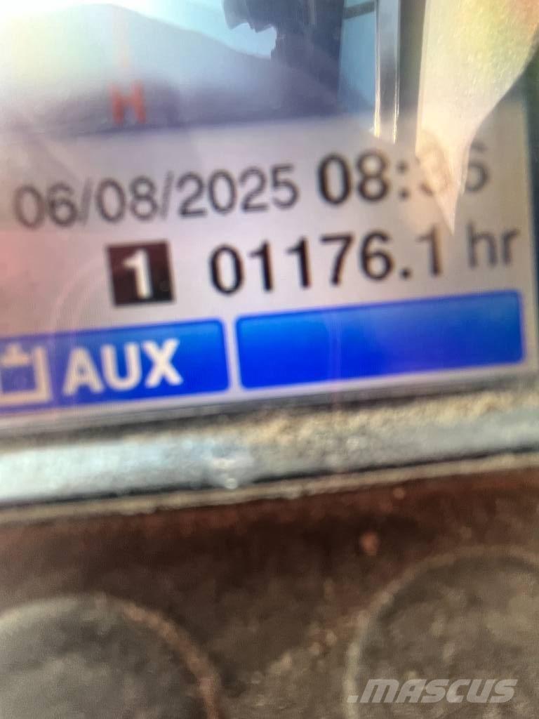 Takeuchi TB 235 Mini Escavadoras <7t