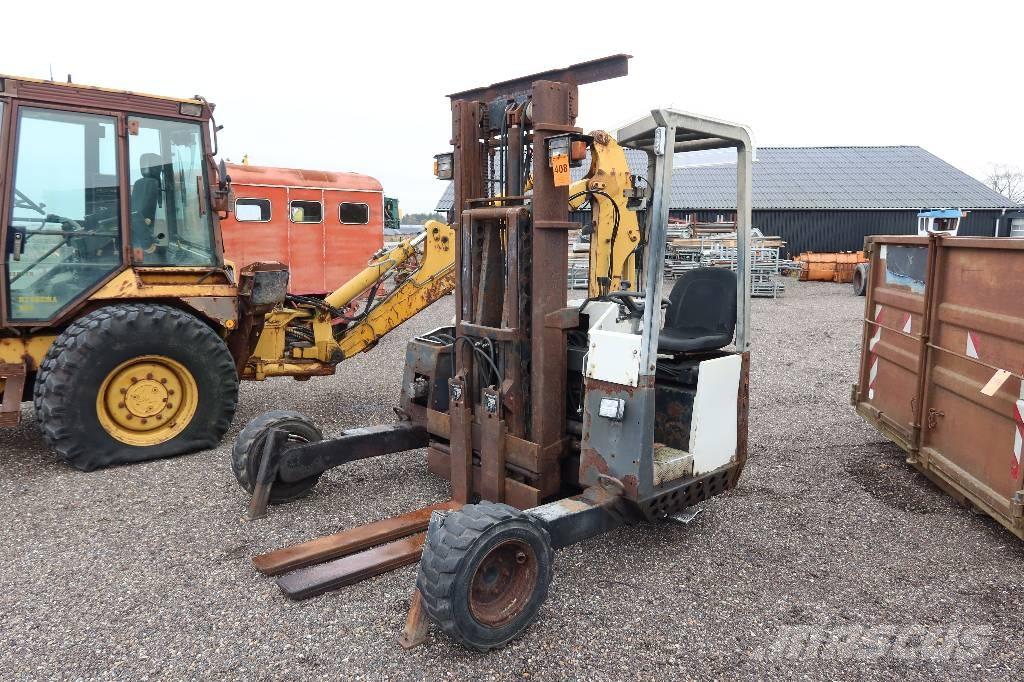 TCM TKL 3 x 3-M Empilhadores de montagem em camião