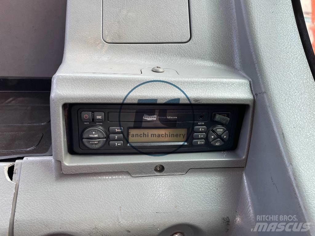 Doosan DX300 Escavadoras de rastos