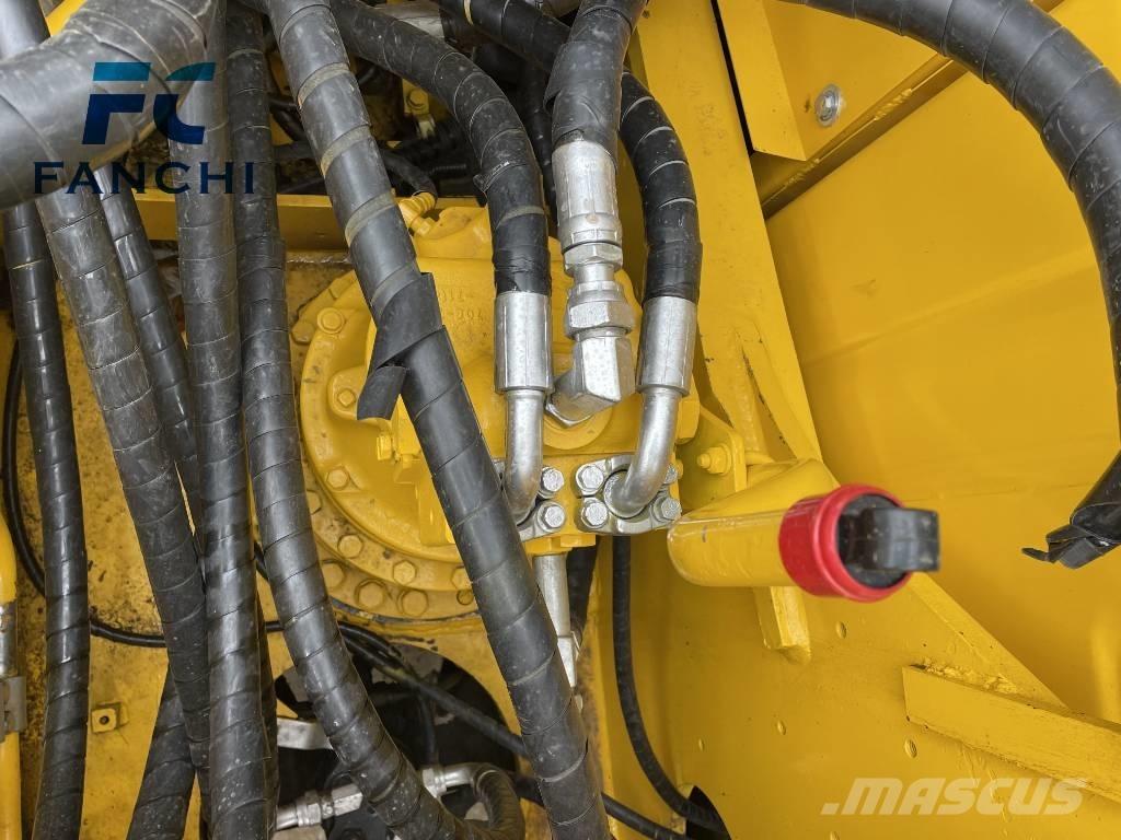 Komatsu PC210 Escavadoras de rastos