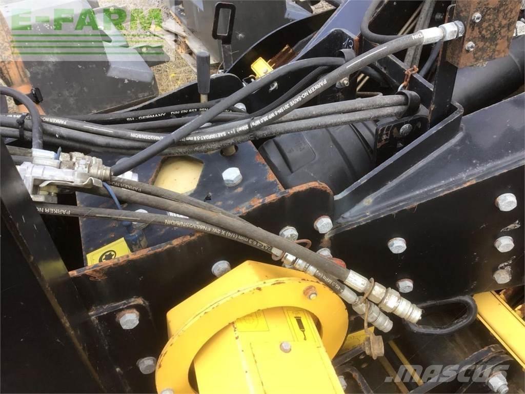 New Holland BB9080 Enfardadeira de fardos quadrados