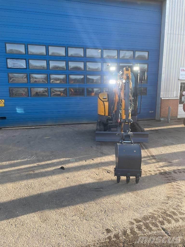 Bernards 2.7 EXKA Mini Escavadoras <7t