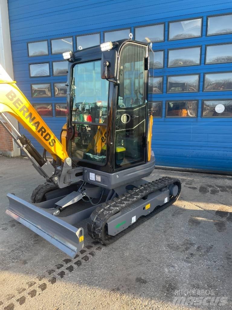 Bernards 2.7 EXKA Mini Escavadoras <7t