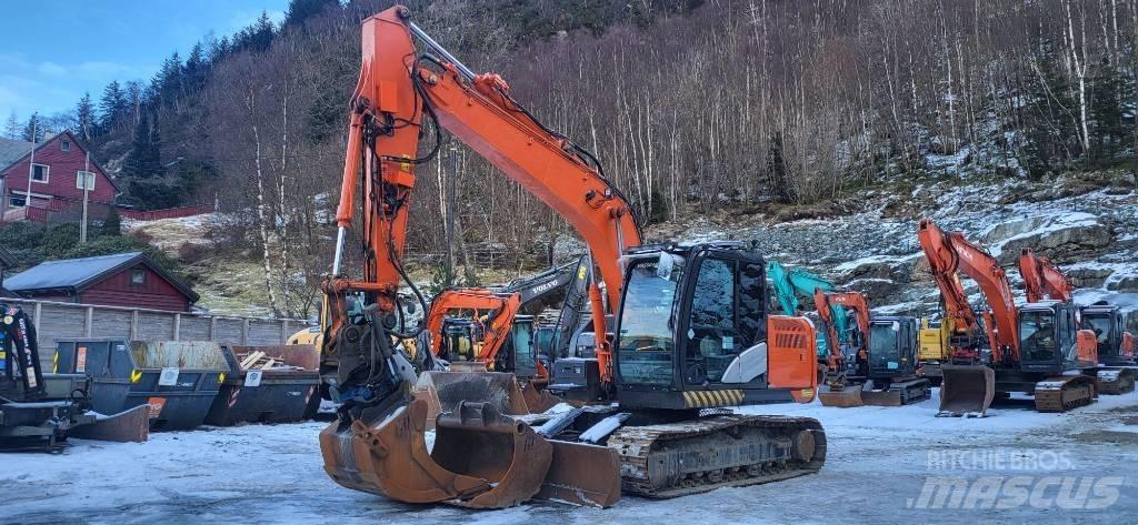 Hitachi ZX130LC-6 Escavadoras de rastos