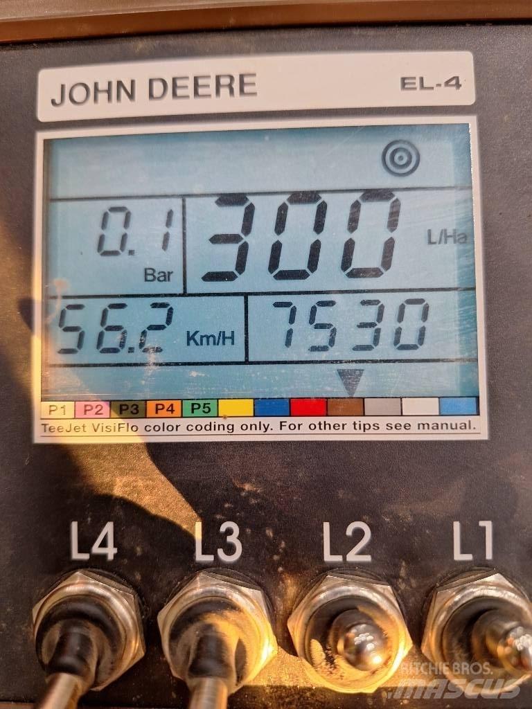 John Deere 740 Pulverizadores rebocados