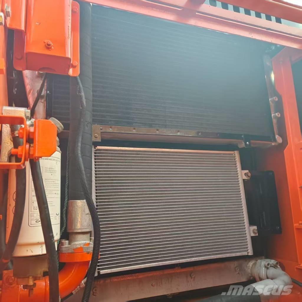Doosan DX 300 Escavadoras de rastos