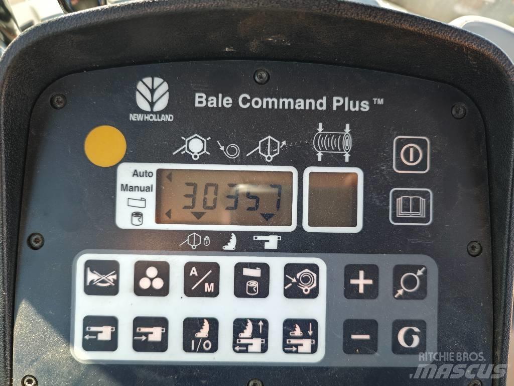 New Holland BR 6090 Enfardadeira de rolos