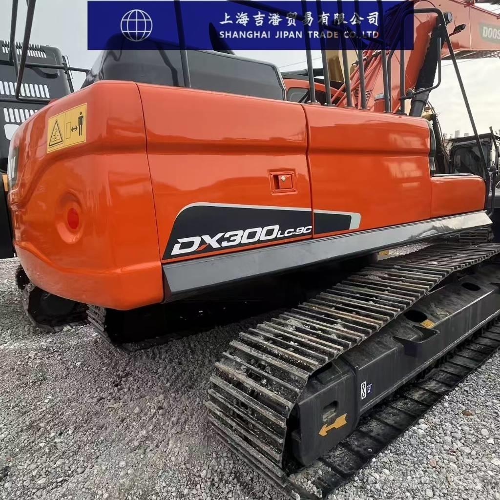 Doosan DX 300 LC Escavadoras de rastos