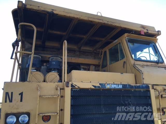 CAT 773B Camiőes dumper basculantes rígidos
