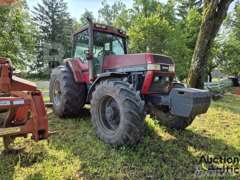 Case IH IH 7140 Tratores Agrícolas usados