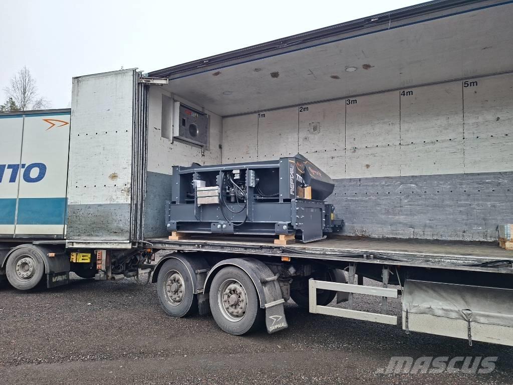 Reptail TM Motoniveladoras