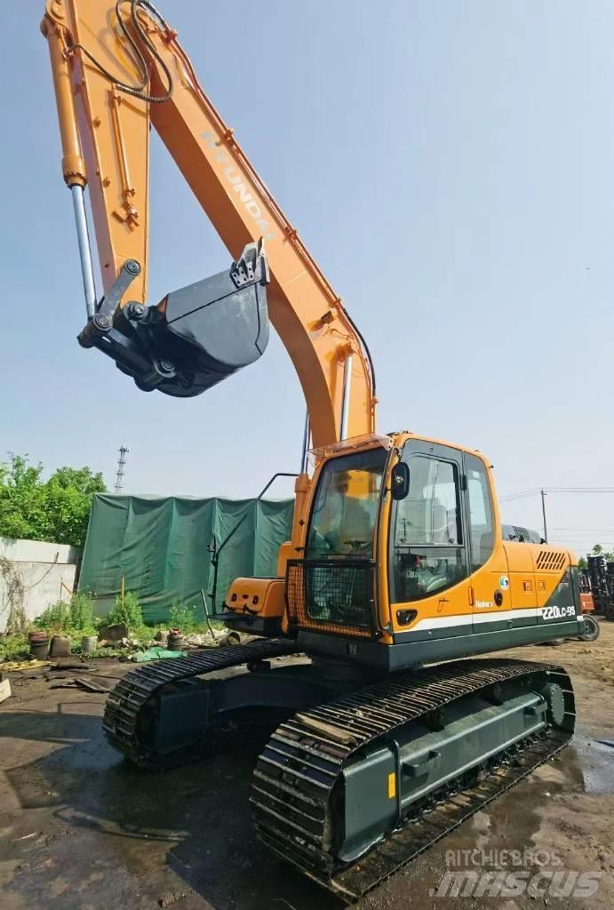 Hyundai R220LC-9 Escavadoras de rastos