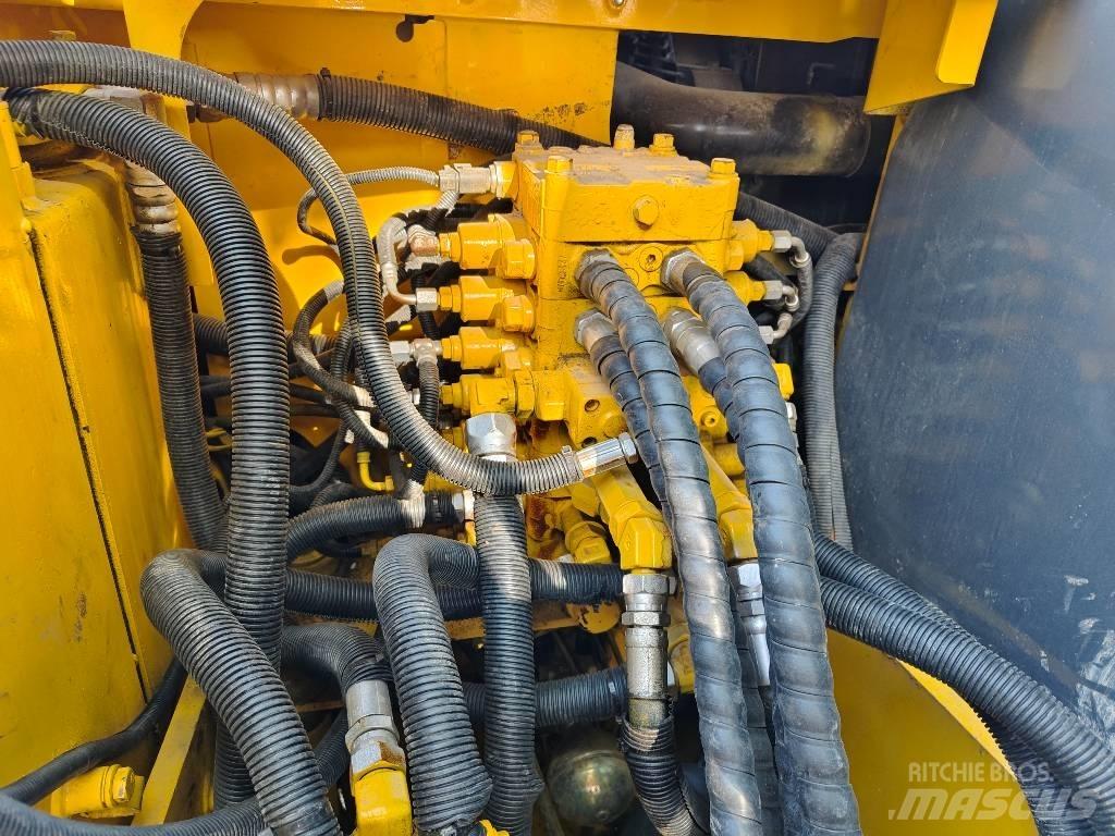 Komatsu PC 130-7 Escavadoras de rastos