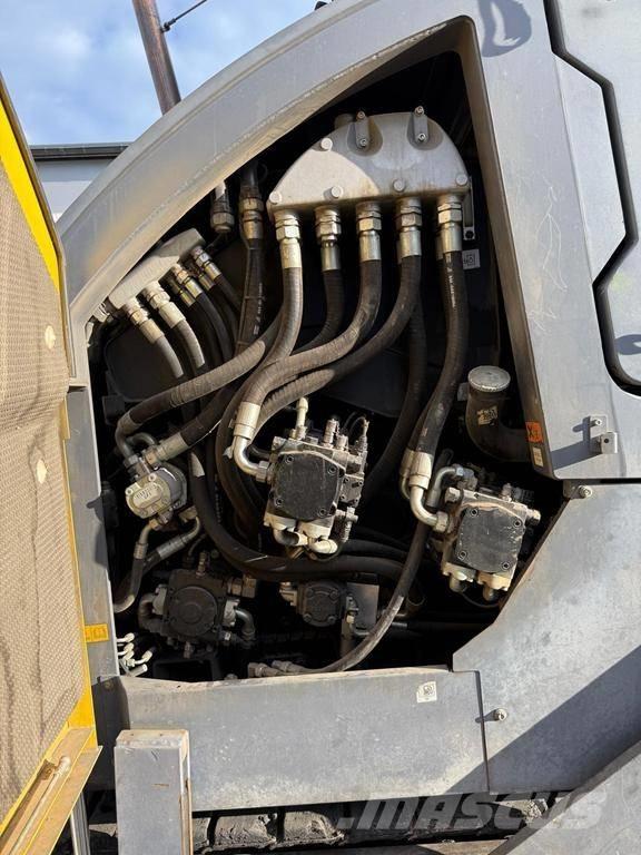 Dynapac SD 2500 CS Pavimentadoras de asfalto