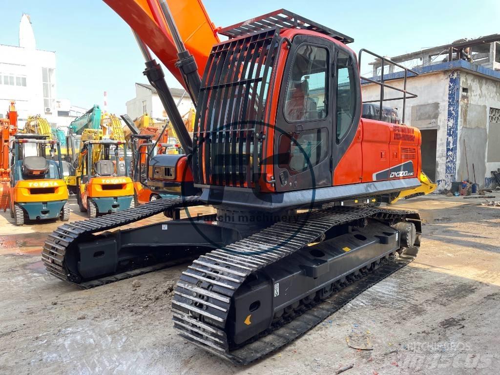 Doosan DX 300 Escavadoras de rastos