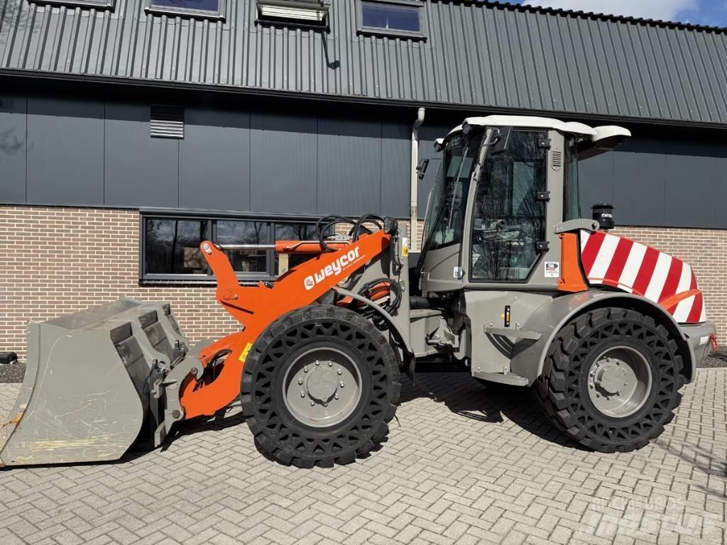 Weycor AR 560 Pás carregadoras de rodas