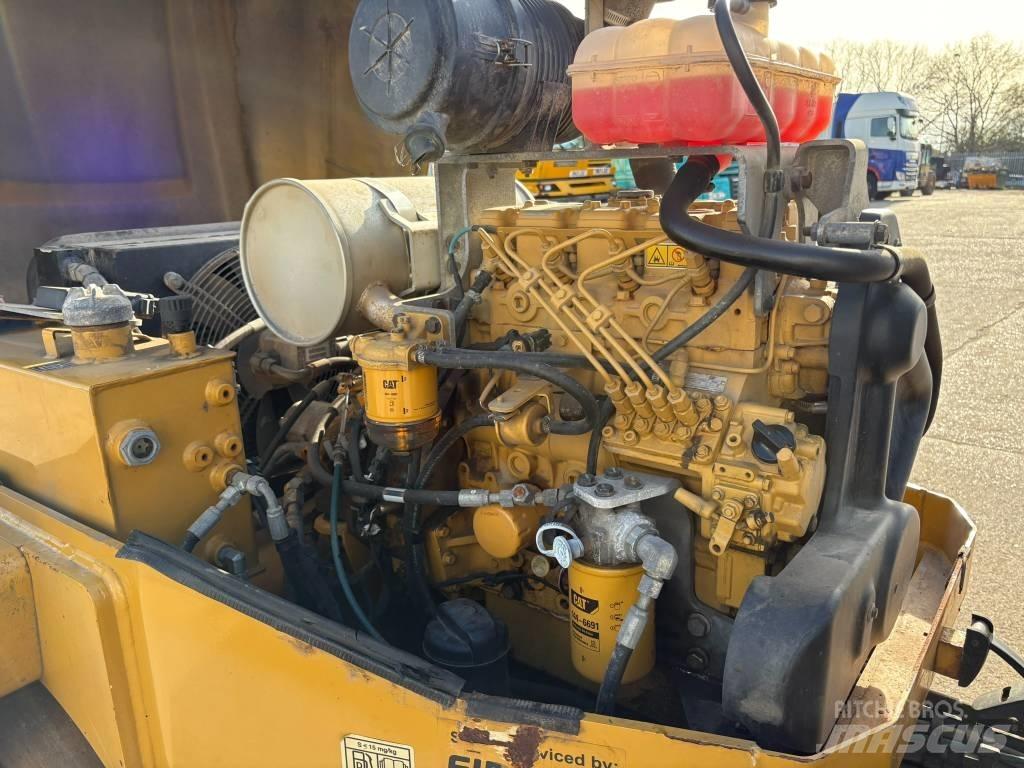 CAT CB 34 B Cilindros Compactadores tandem