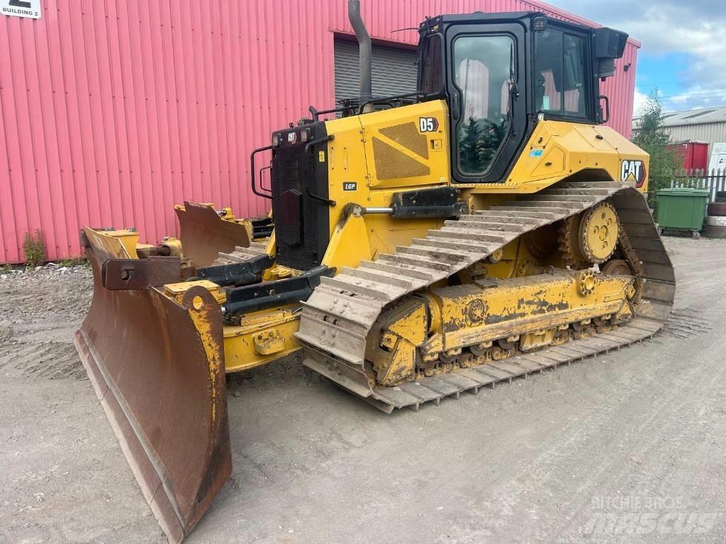CAT D 5 LGP Dozers - Tratores rastos