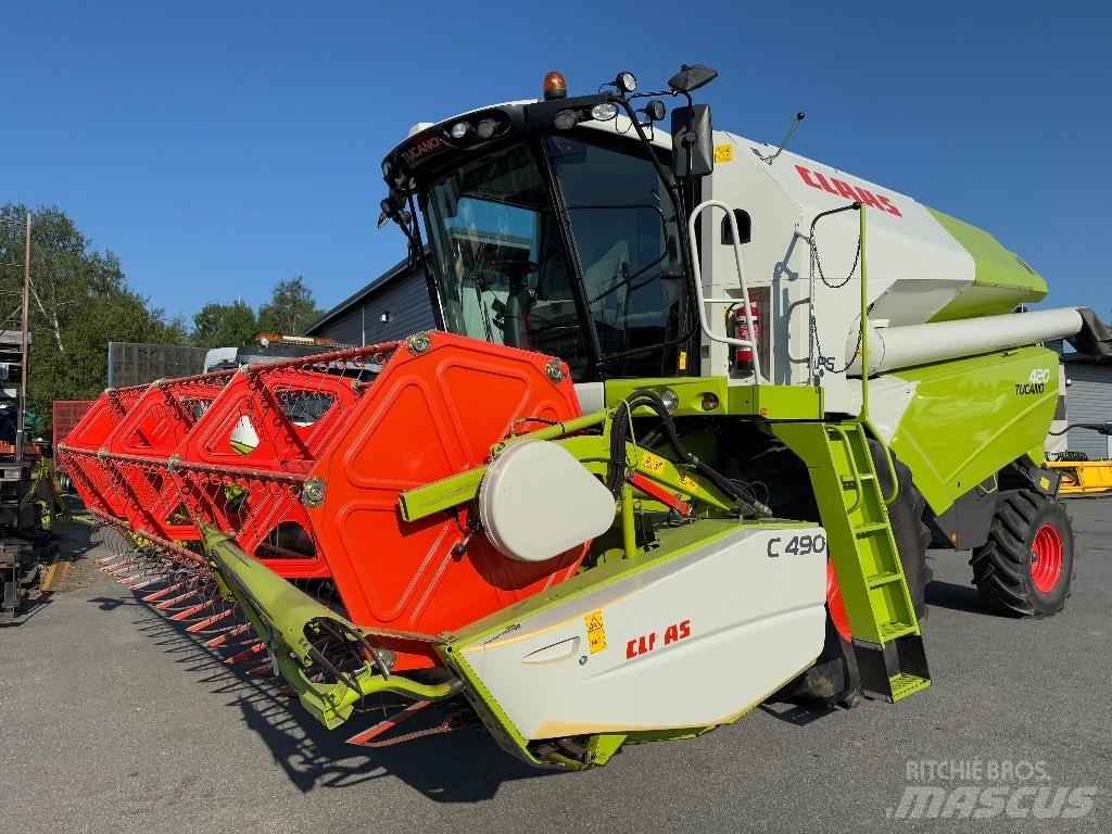 CLAAS Tucano 420 Ceifeiras debulhadoras