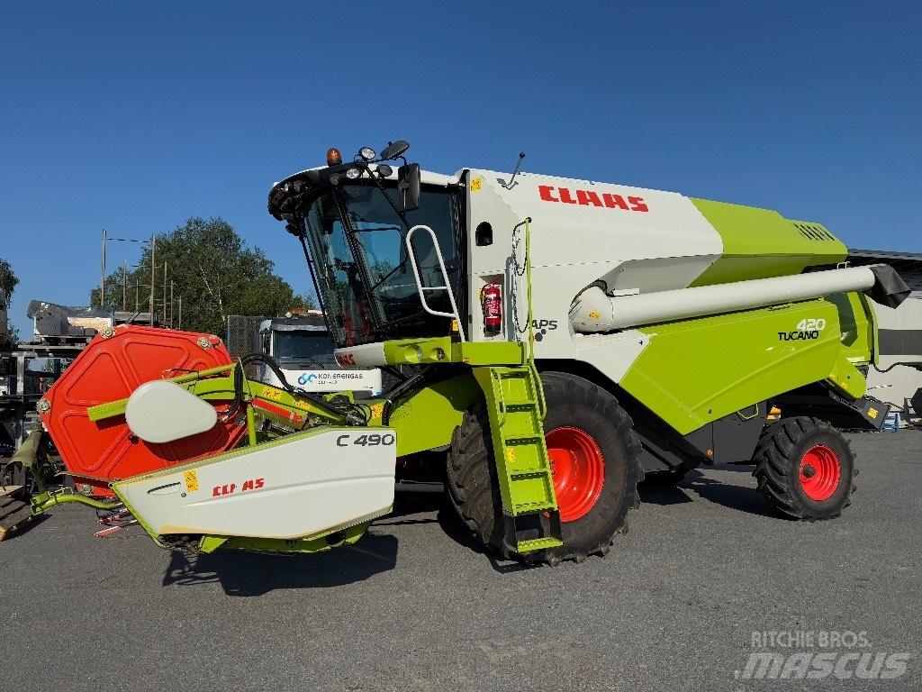 CLAAS Tucano 420 Ceifeiras debulhadoras