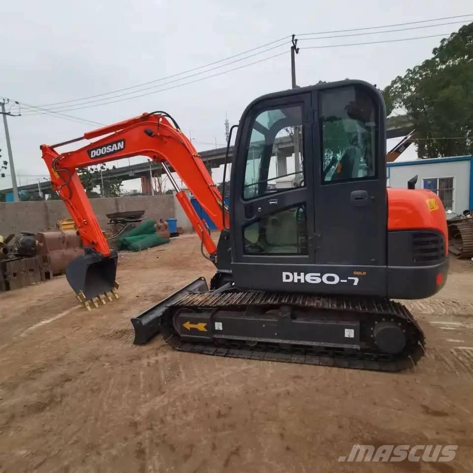 Doosan DH60-7 Mini Escavadoras <7t