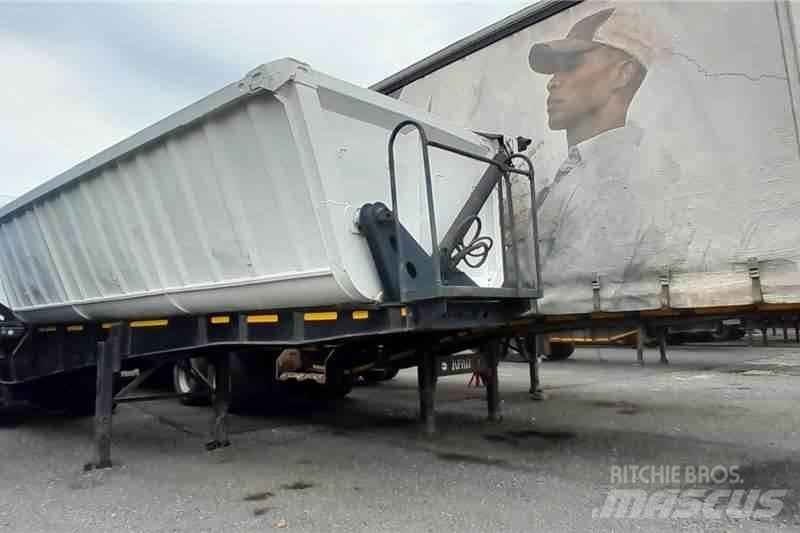Afrit SIDE TIPPER Outros Reboques